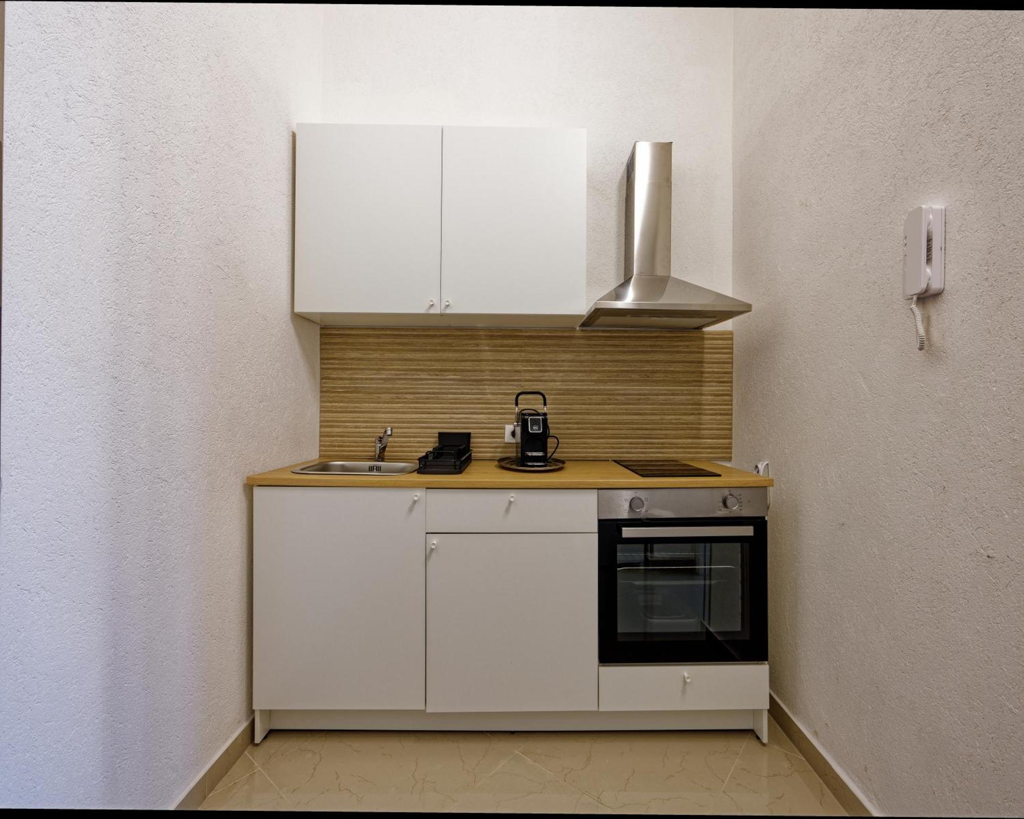 Zisa Apartment *